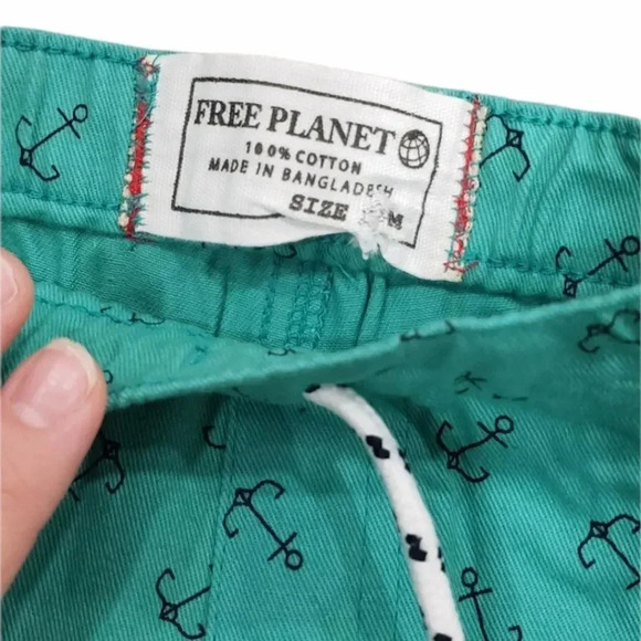 Free Planet Green Anchor Shorts 24M - Picture 3 of 3